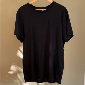 MENS H&M DIVIDED TEE